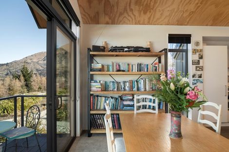Photo of property in 6 Stamper Lane, Arthurs Point, Queenstown, 9371