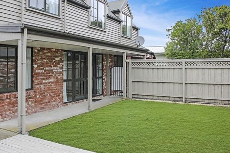 Photo of property in 46d Division Street, Riccarton, Christchurch, 8041