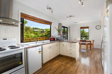 Photo of property in 16 Transom Close, Whitby, Porirua, 5024