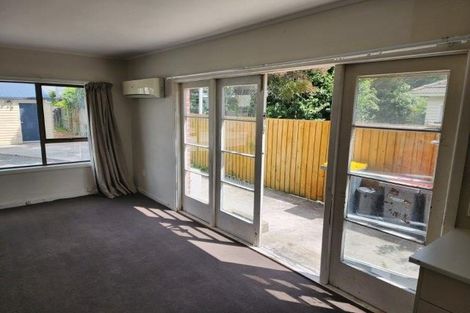 Photo of property in 112 Hansons Lane, Upper Riccarton, Christchurch, 8041