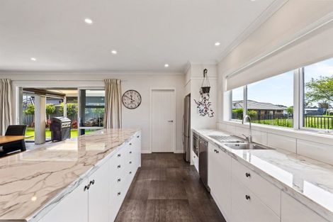 Photo of property in 21 Meissner Road, Havelock North, 4130