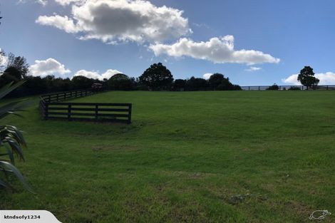 Photo of property in 22 Pigeon Berry Lane, Mangawhai, 0573