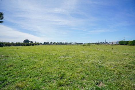 Photo of property in 1048 Lochiel-branxholme Road, Branxholme, Invercargill, 9874