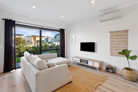 Photo of property in 7 Grey Warbler Road, Hobsonville, Auckland, 0616