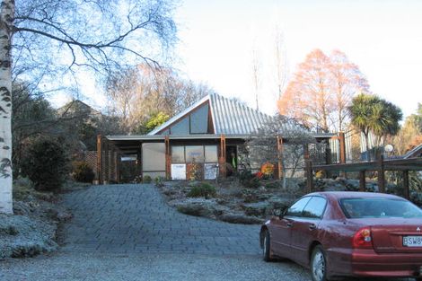 Photo of property in 32 Upton Street, Wanaka, 9305