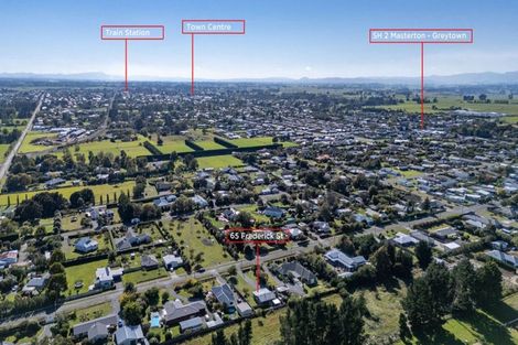 Photo of property in 65 Frederick Street, Carterton, 5713