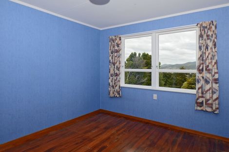 Photo of property in 18 Memorial Drive, Parahaki, Whangarei, 0112