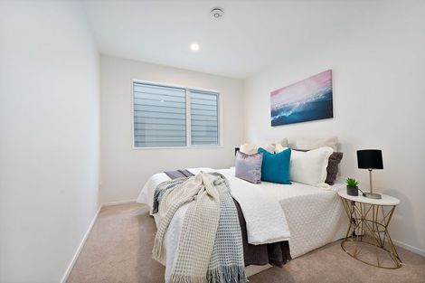 Photo of property in 80d Matipo Road, Te Atatu Peninsula, Auckland, 0610