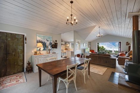Photo of property in 41 Lookout Drive, Mount Creighton, Queenstown, 9371