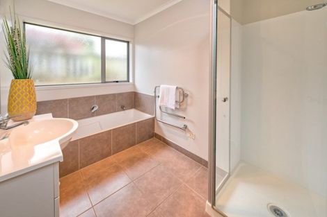 Photo of property in 7 Ramesh Place, Pukekohe, 2120