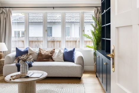 Photo of property in 6a Karo Place, Ilam, Christchurch, 8041