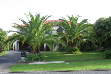 Photo of property in 25 Olena Avenue, Sunnyhills, Auckland, 2010