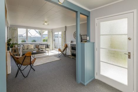 Photo of property in 183 Tiro Tiro Road, Levin, 5510