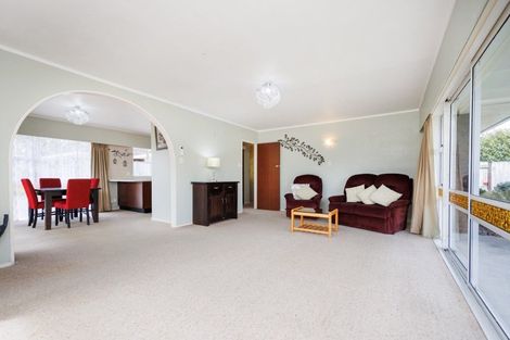 Photo of property in 12a Cecil Place, Cloverlea, Palmerston North, 4412