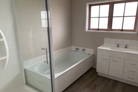 Photo of property in 51 Wordsworth Street, Leamington, Cambridge, 3432