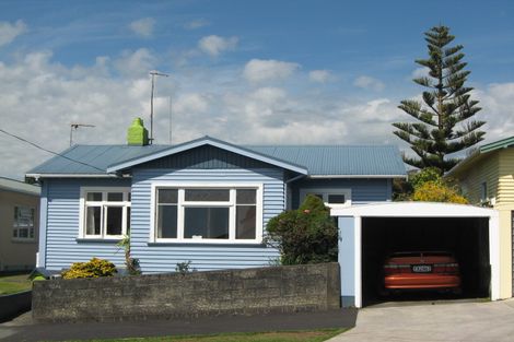 Photo of property in 94 Buller Street, New Plymouth, 4312