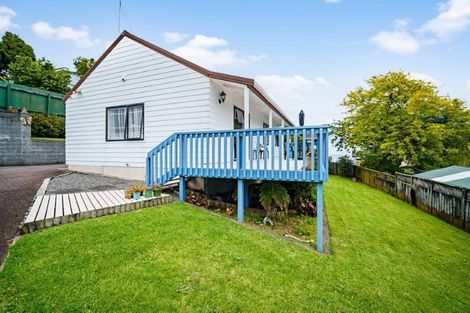 Photo of property in 19e Kenmore Street, Westown, New Plymouth, 4310