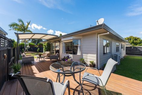Photo of property in 56c Hartford Avenue, Papamoa Beach, Papamoa, 3118