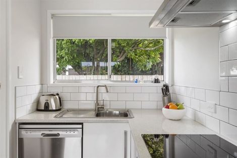 Photo of property in 1/17a Rose Road, Papatoetoe, Auckland, 2025