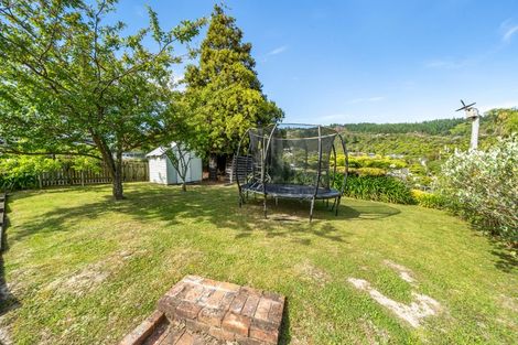 Photo of property in 25 Field Street, Silverstream, Upper Hutt, 5019