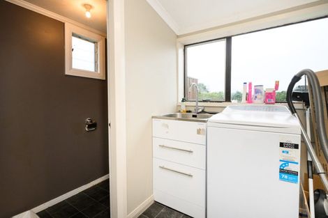 Photo of property in 321 Newbury Line, Bunnythorpe, Palmerston North, 4478