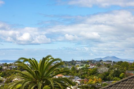 Photo of property in 5 Caversham Drive, Torbay, Auckland, 0630