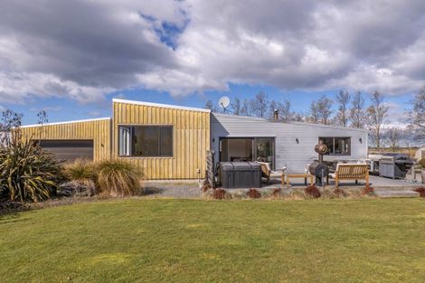 Photo of property in 439 Springburn Bushside Road, Staveley, Ashburton, 7771