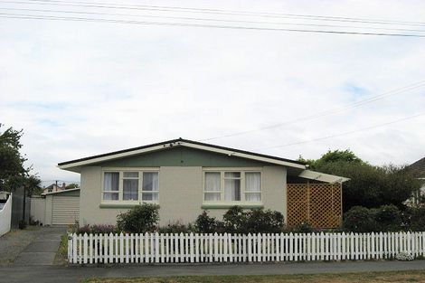Photo of property in 16 Heath Street, Burnside, Christchurch, 8053