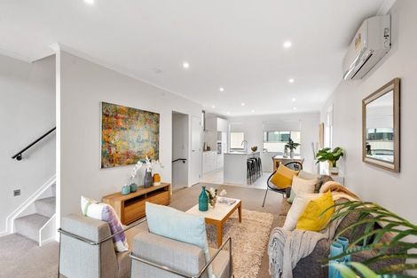 Photo of property in 25 Bonnette Road, Flat Bush, Auckland, 2019