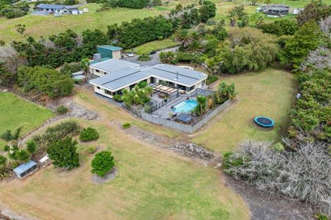 Photo of property in 10 Matarau Road, Matarau, Kamo, 0185