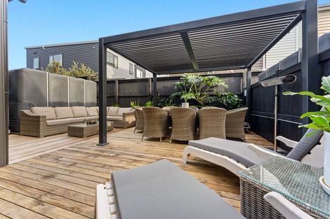 Photo of property in 11 Waterlily Street, Hobsonville, Auckland, 0616