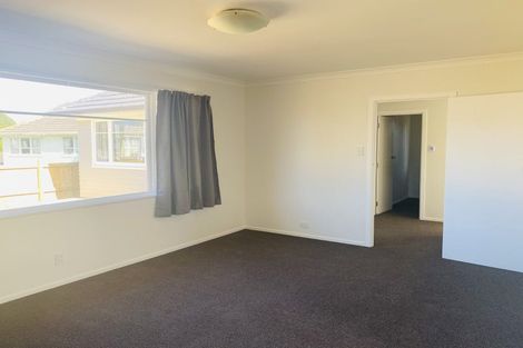 Photo of property in 79 Dale Crescent, Pakuranga, Auckland, 2010