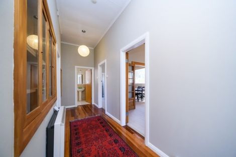 Photo of property in 32 Colombo Street, Hokowhitu, Palmerston North, 4410