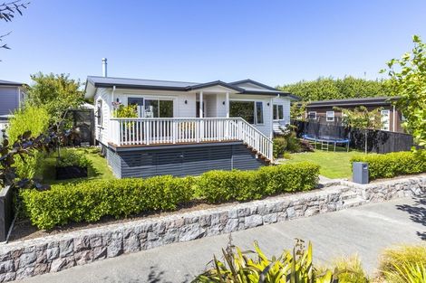 Photo of property in 301 Tauhara Ridge Drive, Richmond Heights, Taupo, 3330