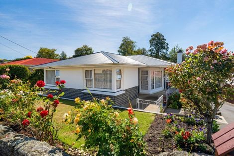 Photo of property in 2 Kennedy Road, Fairfield, Dunedin, 9018