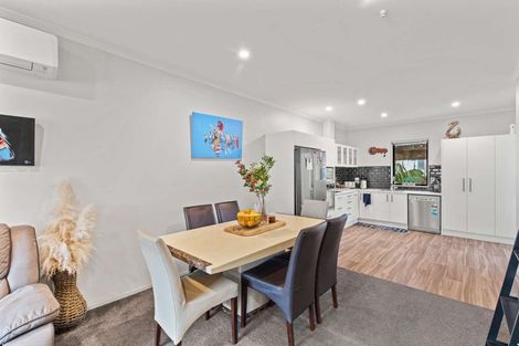 Photo of property in 25 Hitori Street, Weymouth, Auckland, 2103