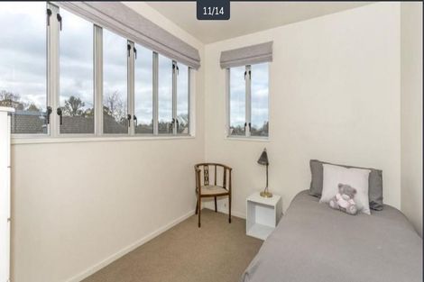 Photo of property in 10 Godfrey Place, Ilam, Christchurch, 8041