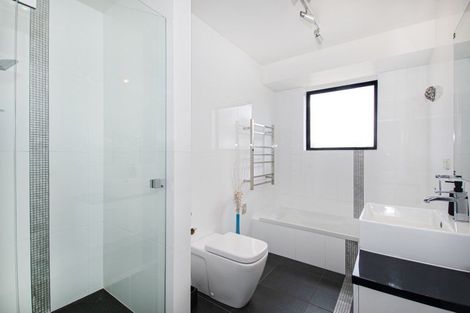 Photo of property in 16 North Crest Drive, Onerahi, Whangarei, 0110