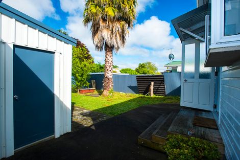 Photo of property in 280 Aberdeen Road, Gisborne, 4010