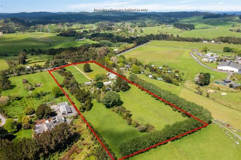 Photo of property in 1021 Old North Road, Waimauku, 0882