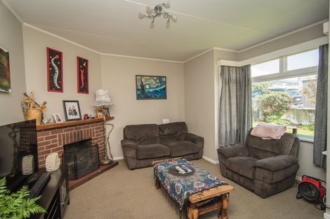 Photo of property in 18 Buchanan Street, Parkside, Timaru, 7910