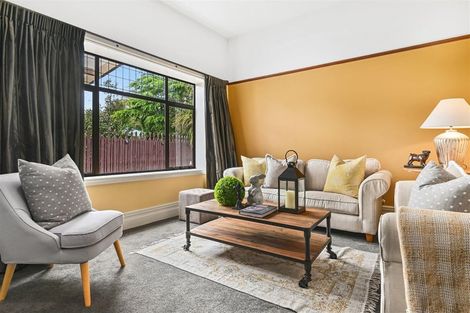 Photo of property in 6 Elmwood Road, Strowan, Christchurch, 8052