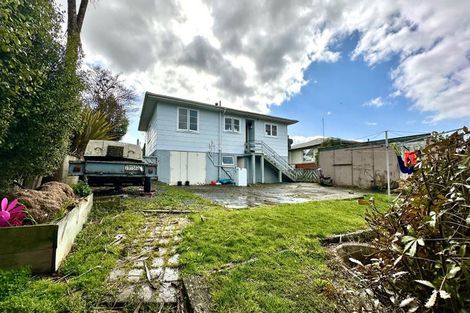 Photo of property in 27 Christie Street, Balclutha, 9230