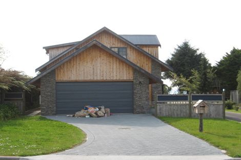 Photo of property in 13a Holden Avenue, Holdens Bay, Rotorua, 3010