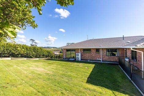 Photo of property in 354 Henwood Road, Hillsborough, New Plymouth, 4372