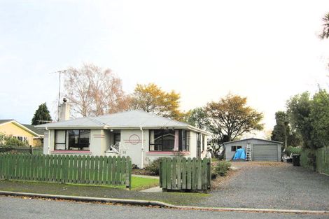 Photo of property in 22 Constitution Avenue, Milton, 9220