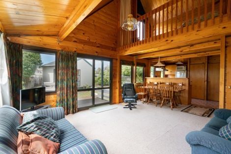 Photo of property in 36 Grace Crescent, Richmond Heights, Taupo, 3330