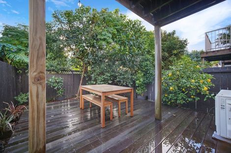 Photo of property in 8/4 Keeling Road, Henderson, Auckland, 0612