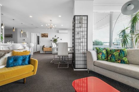 Photo of property in 12/72e Devonport Road, Tauranga, 3110