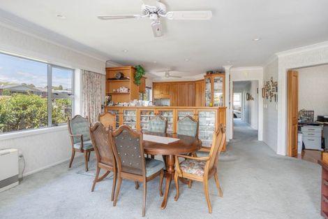 Photo of property in 43 Ngamotu Road, Hilltop, Taupo, 3330